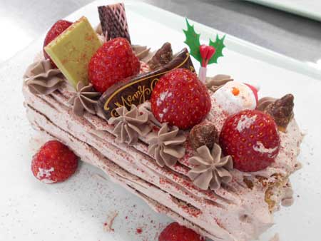 デイケア行事　ケーキ